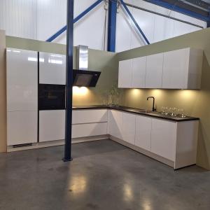 complete nieuwe keuken met apparatuur – keuken hadisha