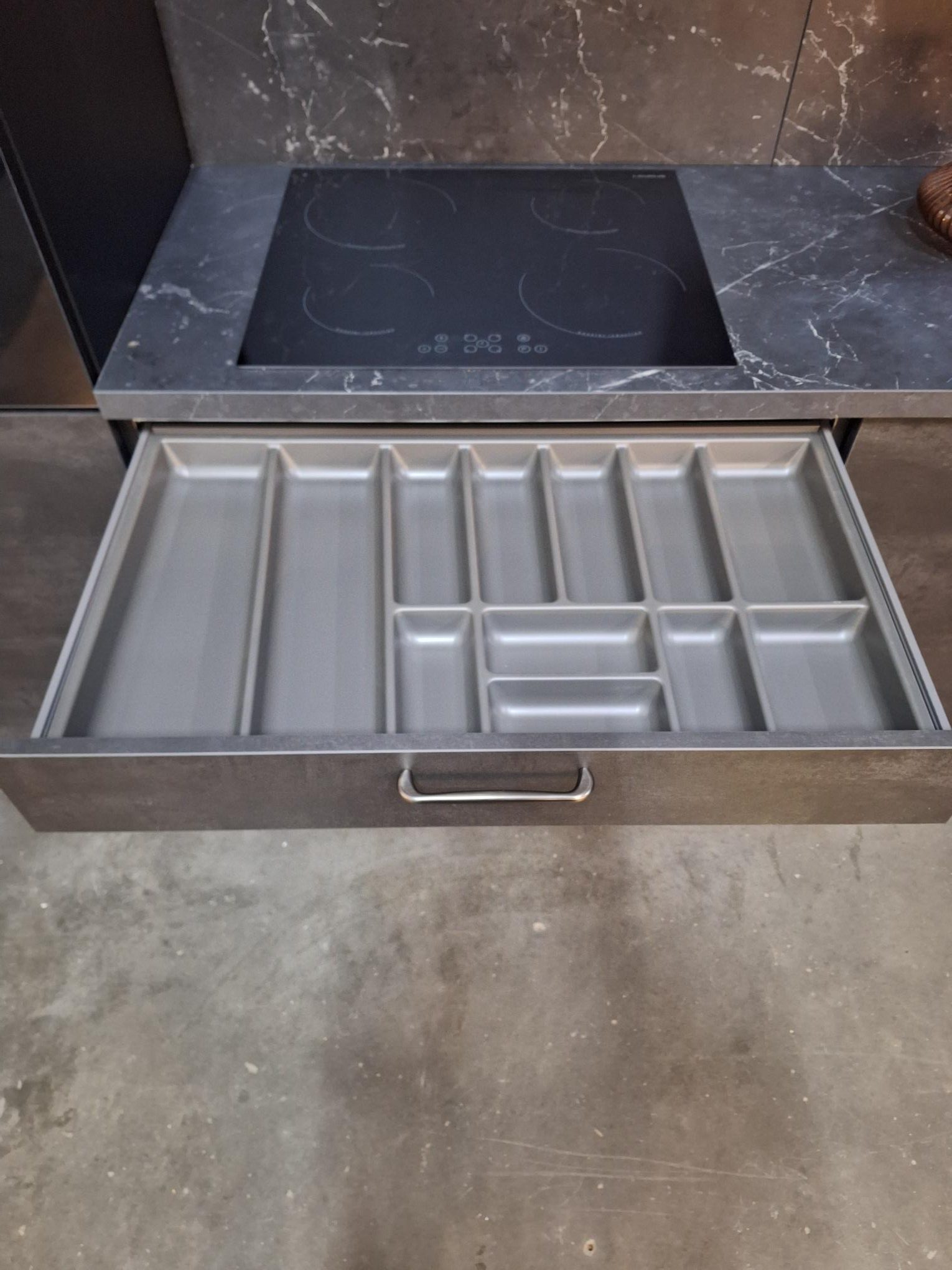 complete nieuwe keuken met apparatuur – keuken adajla