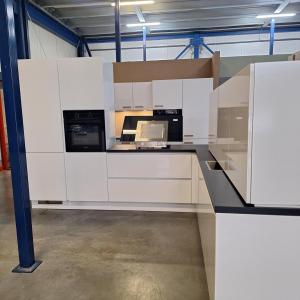 showroom keuken compleet met app 120keukens op voorraad 2882